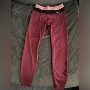 Nike Leggings Athletic Comfort